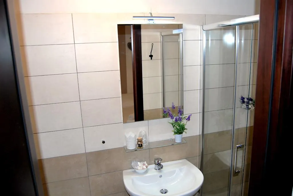 Hotel Abay Rimini 3*,
